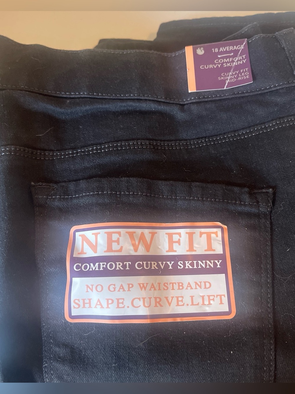 Gloria Vanderbilt Black Comfort Curvy Skinny Jeans